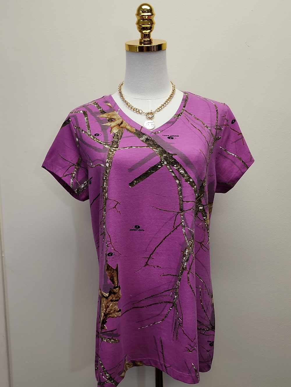 Mossy Oak Pink Purple Camo V-Neck T-Shirt Size Large